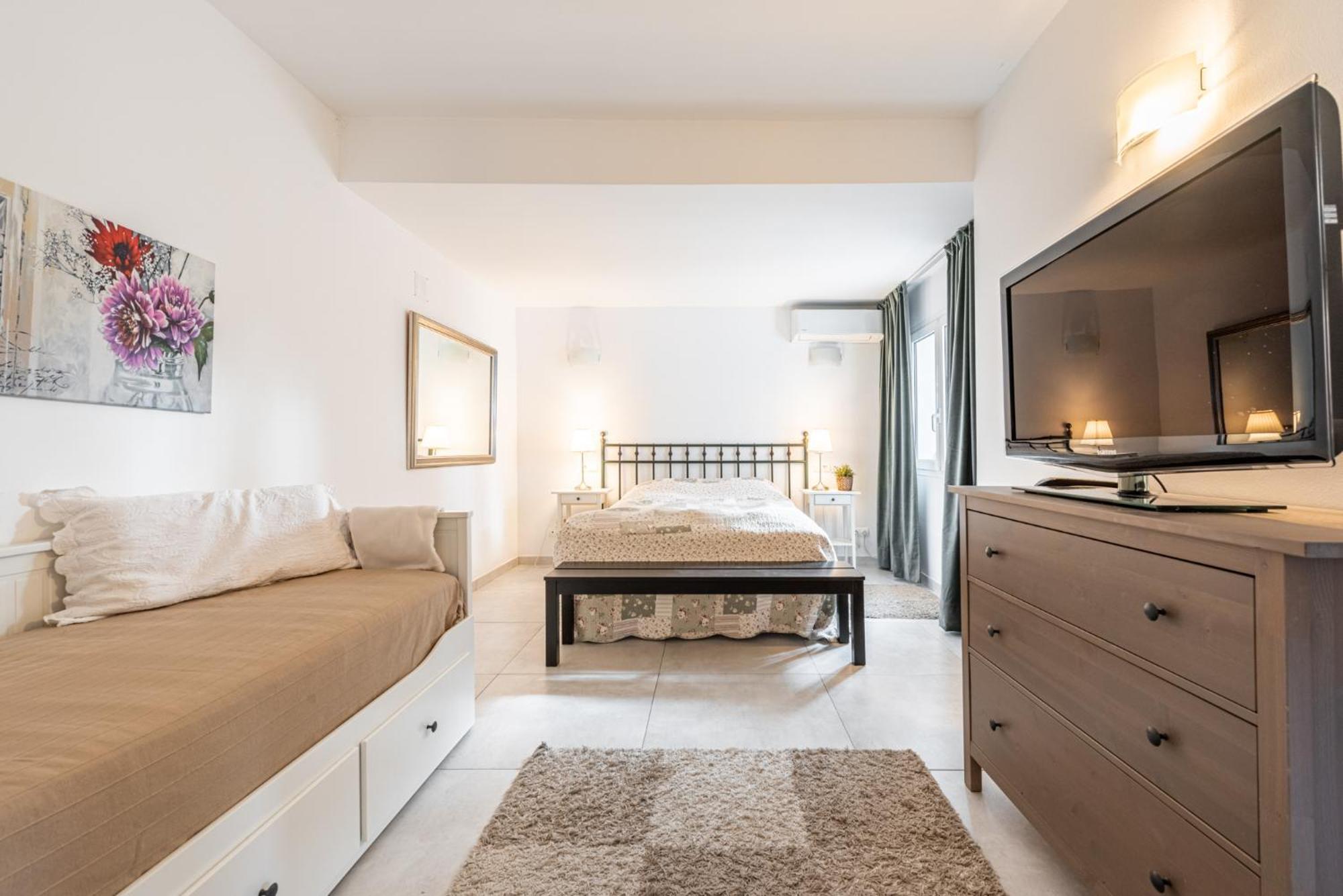 Sol Y Paz 3, With Great Location Apartamento Marbella
